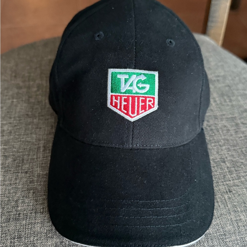 F1 Racing Tag Heuer Black Cap with Logo adjustable One Size Fits Most